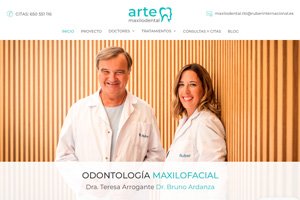 <strong>Arte Maxilodental www.artemaxilodental.es<span></span></strong><i>→</i>