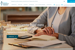 <strong>Despacho González Mozas despachogonzalezmozas.es<span></span></strong><i>→</i>