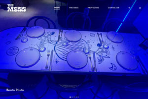 <strong>The Mess themess.es<span></span></strong><i>→</i>